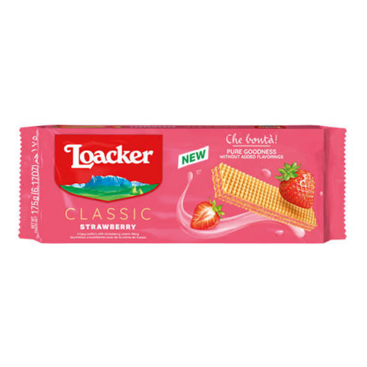 Lockers Strawberry Wafers 125g